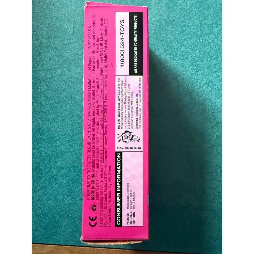 VINTAGE 2001 KELLY CLUB 